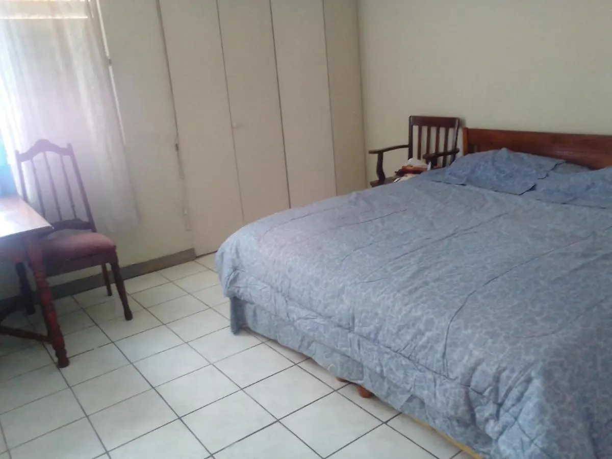 Apartamento Nice Oakwood Constant Spring Rd Apt Kingston Jamaica
