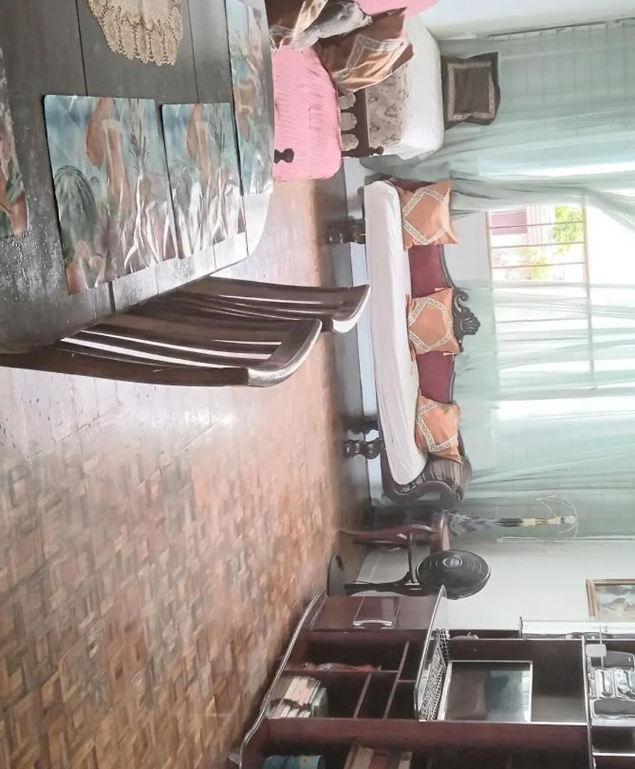 Apartamento Nice Oakwood Constant Spring Rd Apt Kingston